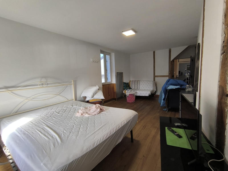 Maison - 340 m² - 8 pièces