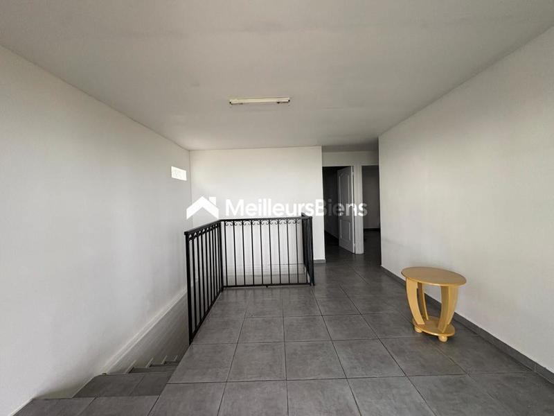 Maison - 175 m² - 6 pièces