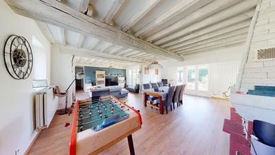 Maison - 570 m² - 15 pièces