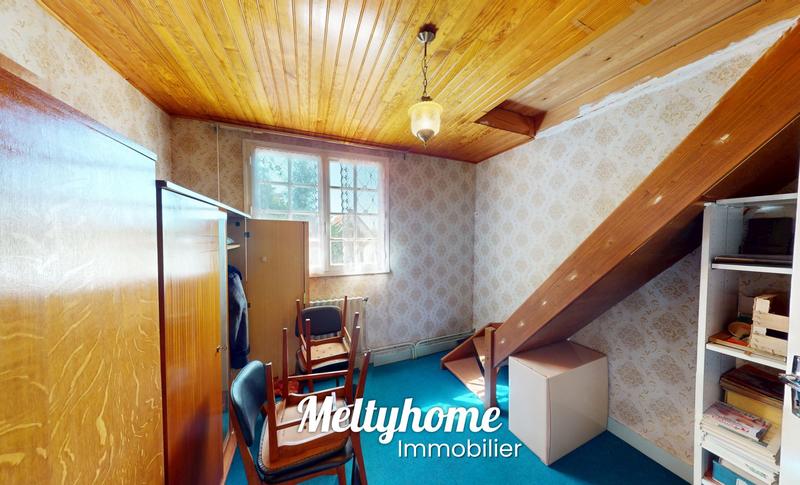 Maison - 180 m² - 10 pièces