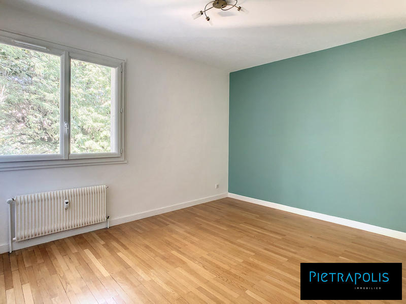 Appartement - 162 m² - 5 pièces