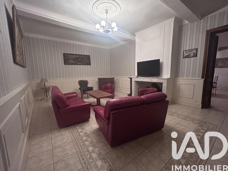 Maison de campagne - 582 m² - 18 pièces