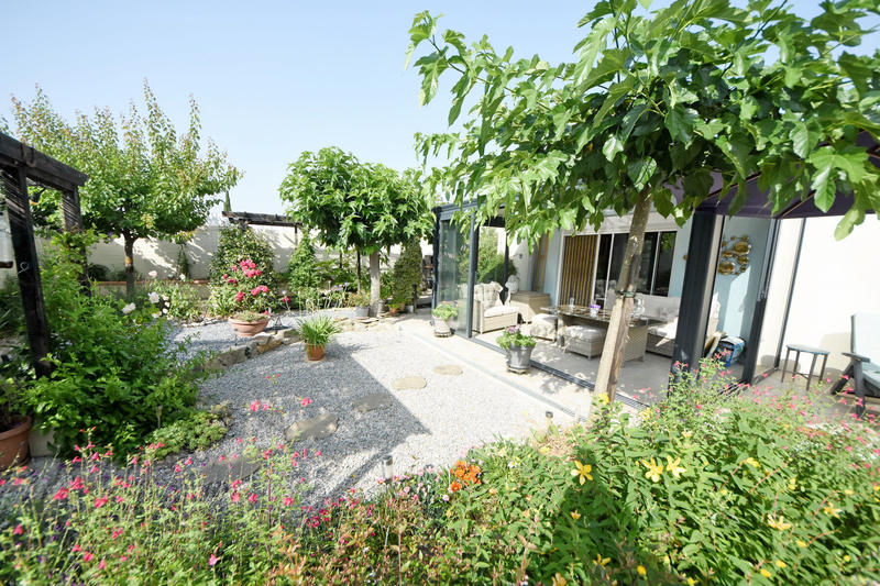 Maison - 92 m² - 4 pièces