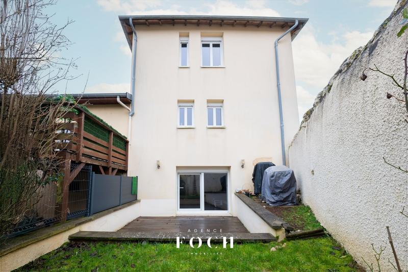 Appartement - 82 m² - 4 pièces