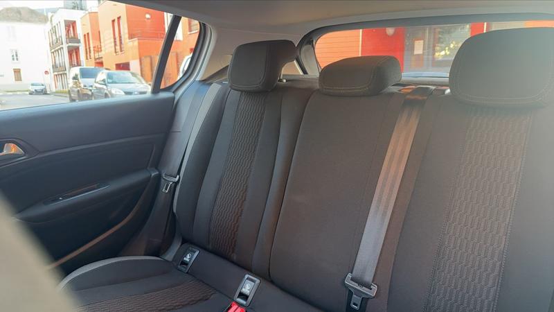 Peugeot 308 1.5 BlueHDi 100 Active