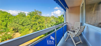 Appartement - 84 m² - 4 pièces