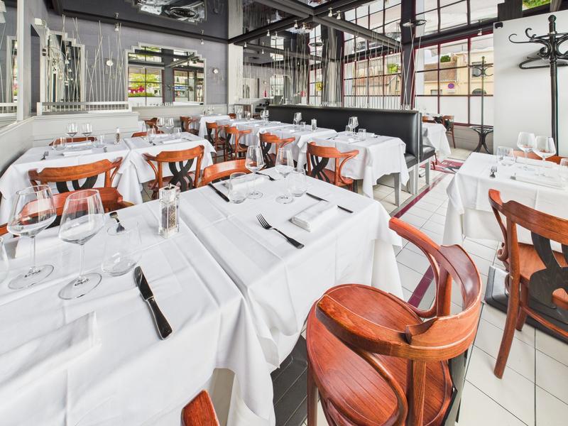 Fonds de commerce - Hôtellerie / Restauration - 180 m²