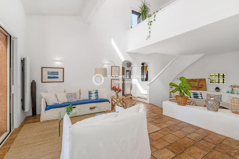 Villa - 200 m² - 7 pièces