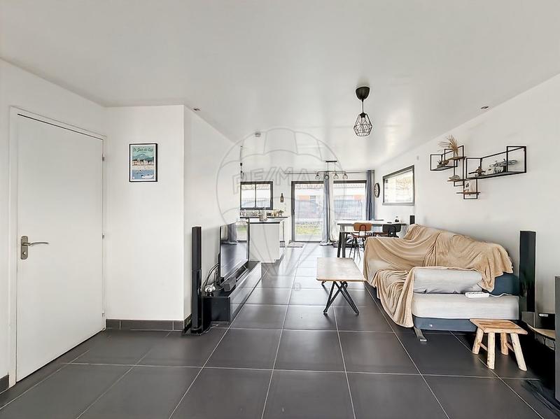 Maison - 87 m² - 4 pièces