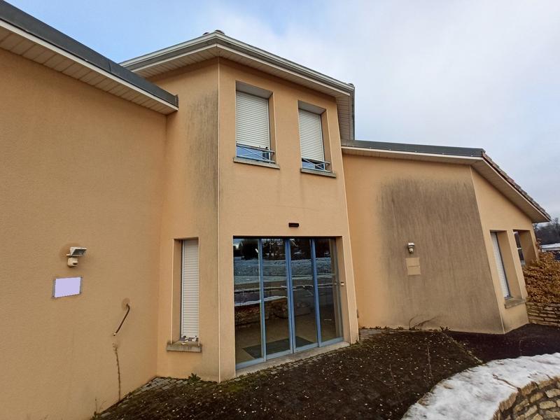 Fonds de commerce - 182 m²