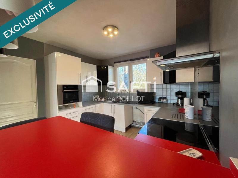 Maison - 111 m² - 5 pièces