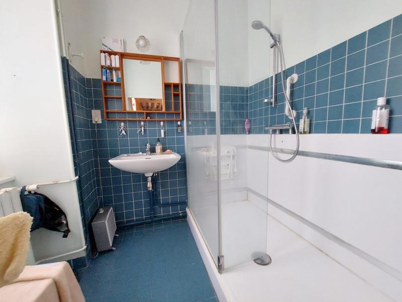 Maison - 301 m² - 10 pièces