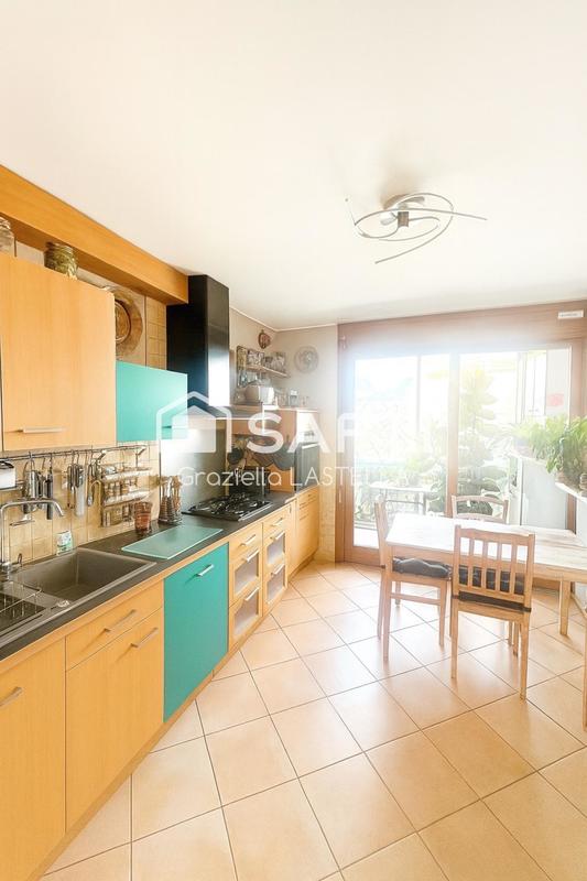 Appartement - 88 m² - 3 pièces