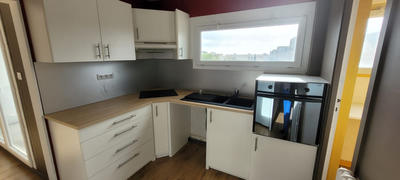 Appartement - 84 m² - 4 pièces