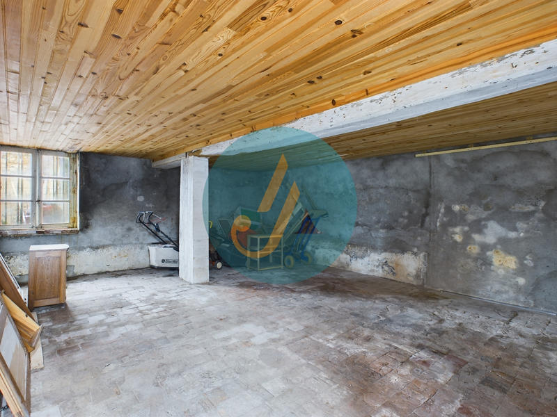 Maison de village - 100 m² - 5 pièces