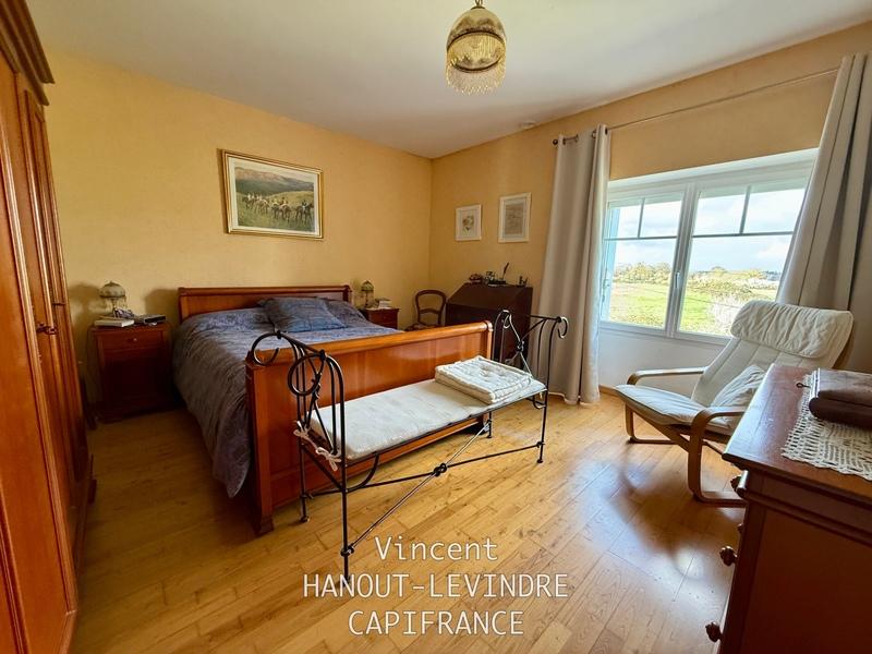 Maison - 200 m² - 11 pièces