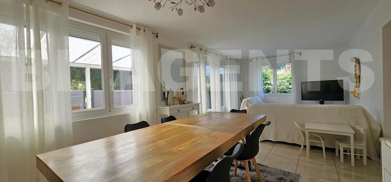 Maison traditionnelle - 130 m² - 5 pièces