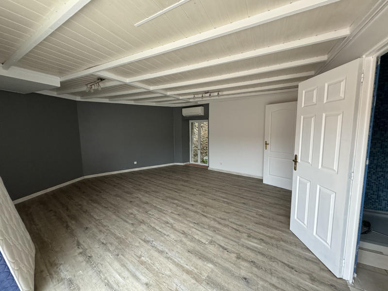 Maison - 166 m² - 7 pièces