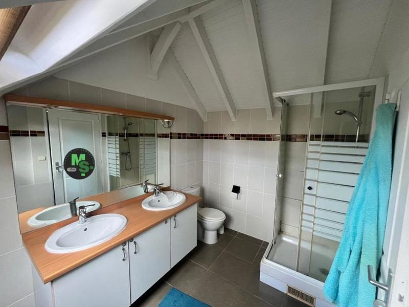 Duplex - 99 m² - 4 pièces