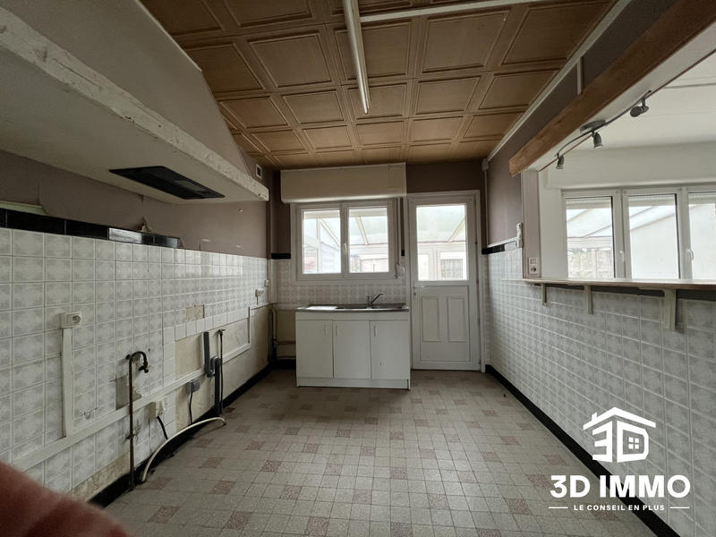 Maison - 99 m² - 4 pièces