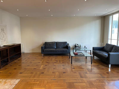 Appartement - 74 m² - 2 pièces