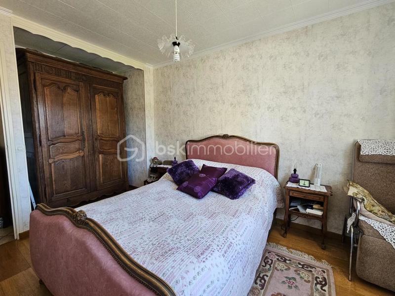 Maison traditionnelle - 125 m² - 5 pièces