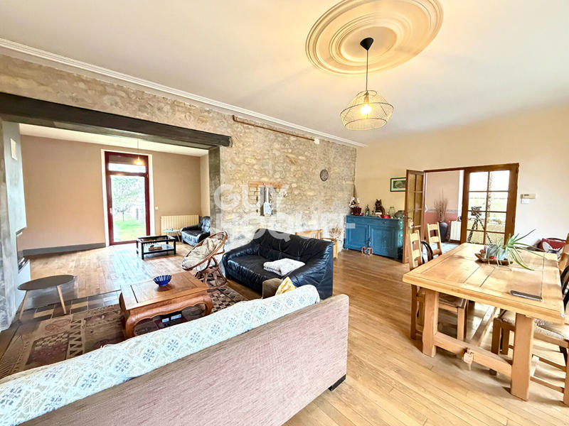 Maison - 176 m² - 5 pièces