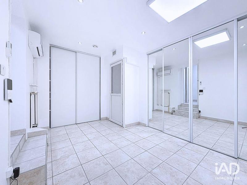 Bureau - 67 m² - 4 pièces