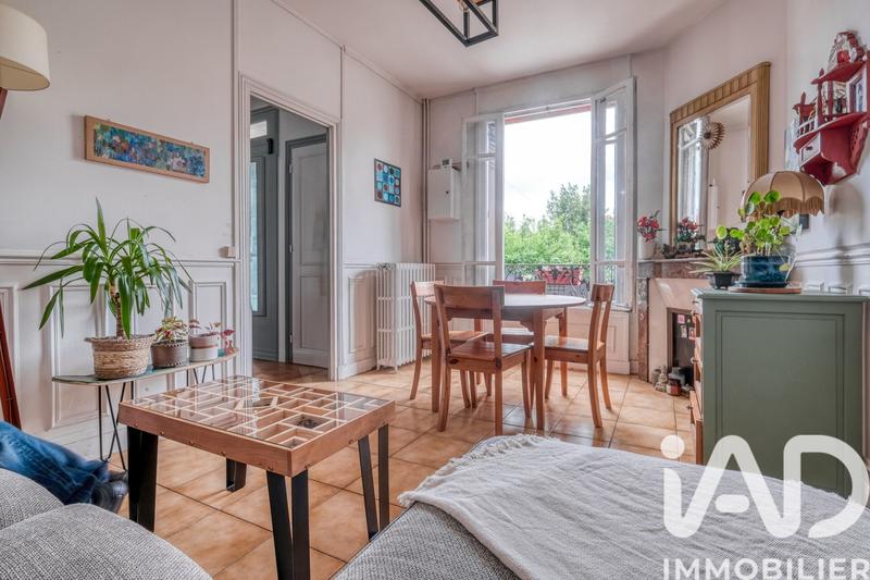 Maison de ville - 75 m² - 4 pièces