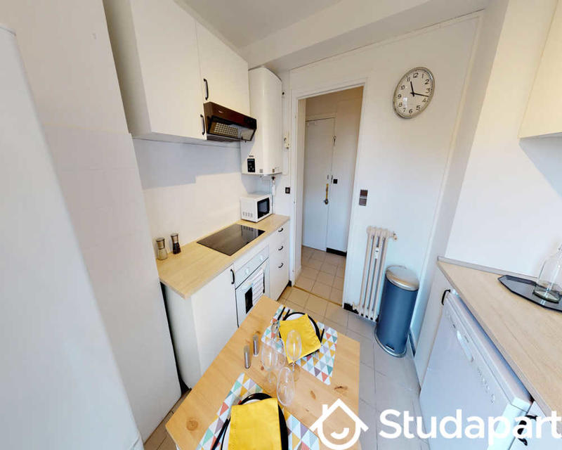 Chambre - 30 m² - 1 pièce