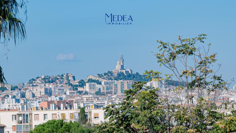 Appartement - 77 m² - 4 pièces