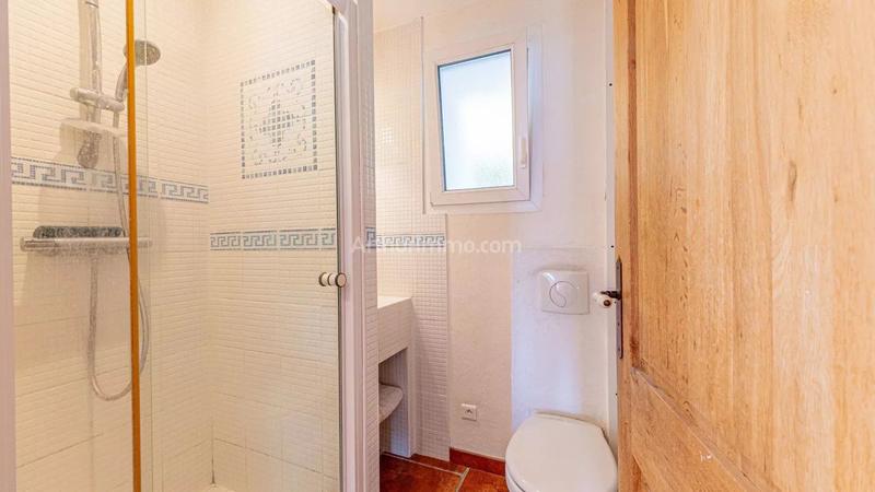 Maison - 207 m² - 10 pièces