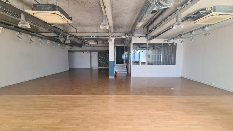 Local commercial - 522 m²