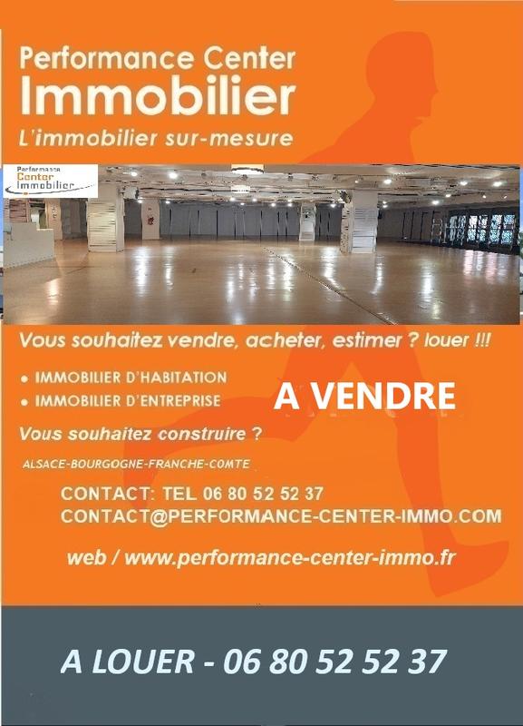 Local commercial - 1 500 m²