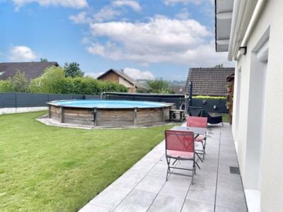 Maison - 161 m² - 6 pièces