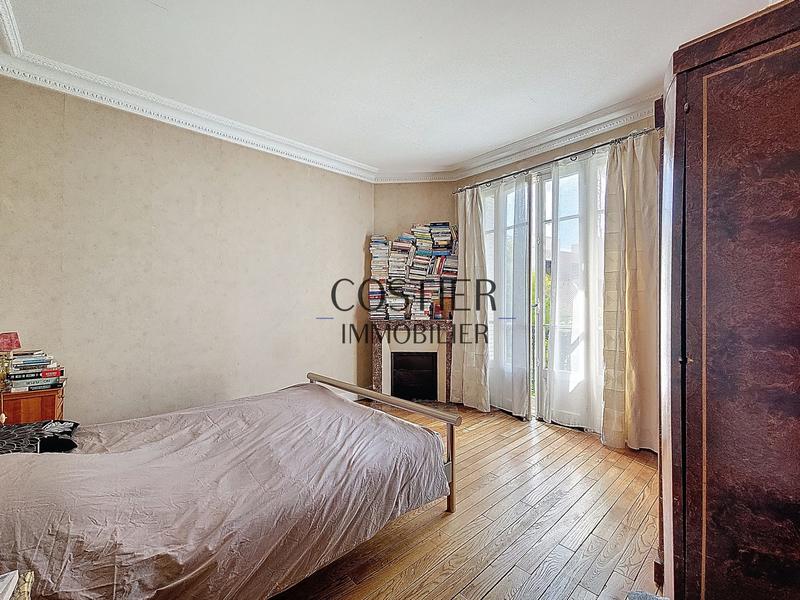 Maison ancienne - 195 m² - 8 pièces