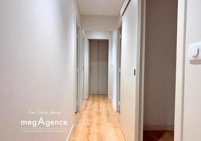 Appartement - 61 m² - 3 pièces
