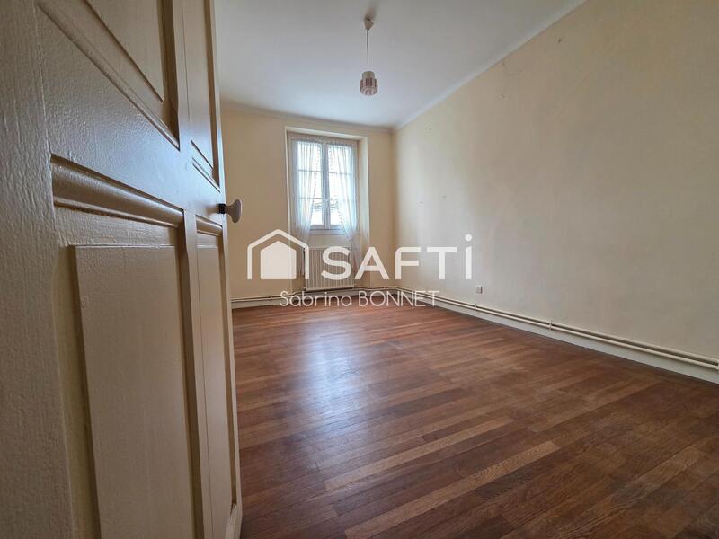 Maison - 141 m² - 7 pièces