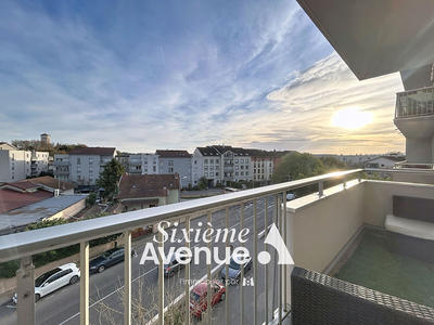 Appartement - 74 m² - 4 pièces