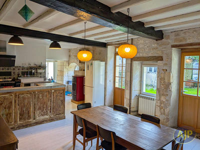 Maison - 230 m² - 7 pièces