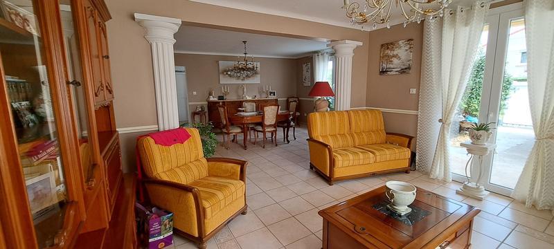 Villa - 173 m² - 8 pièces