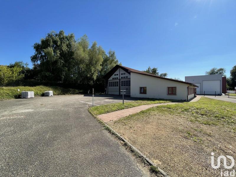 Local commercial - 680 m²