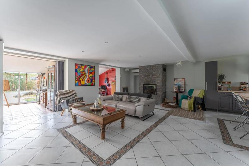 Villa - 162 m² - 7 pièces