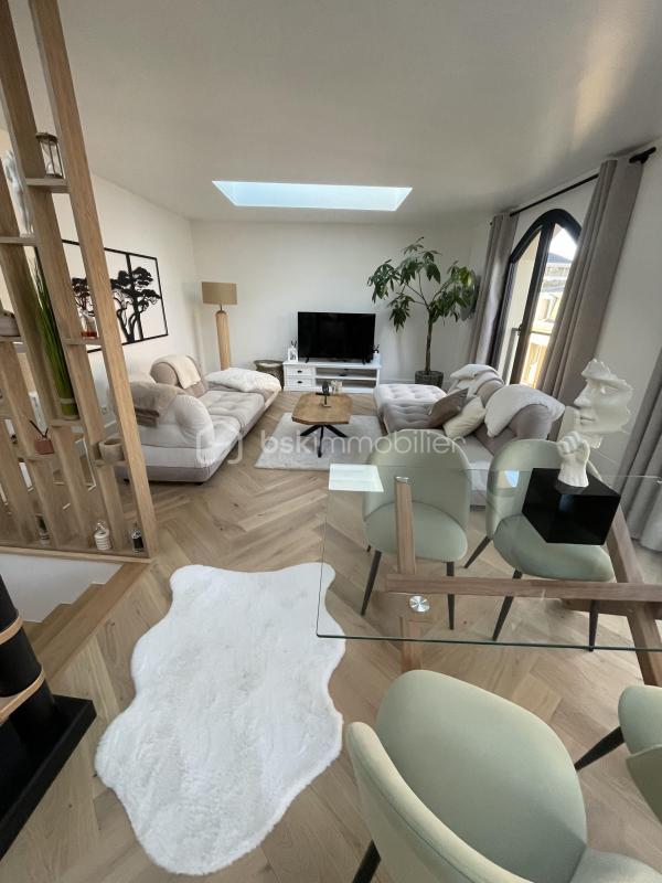 Maison - 160 m² - 7 pièces