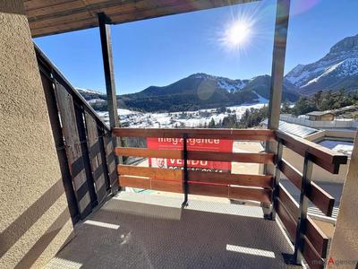 Appartement - 43 m² - 3 pièces