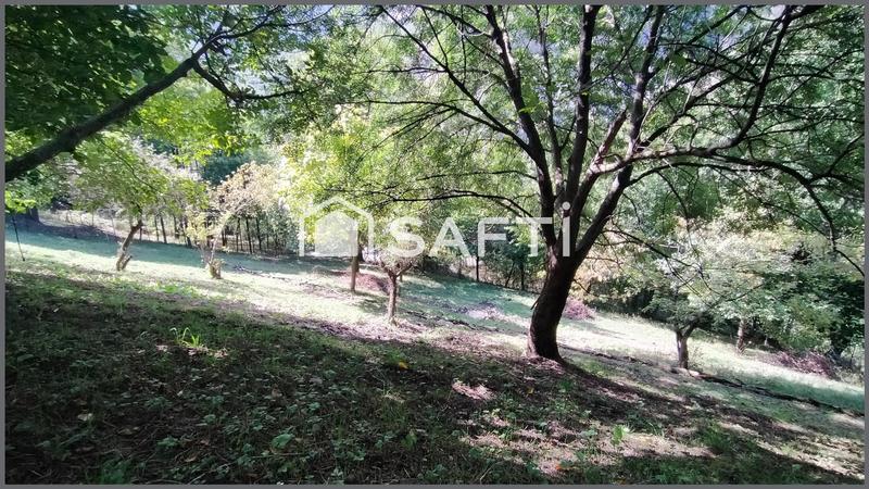 Maison - 223 m² - 11 pièces