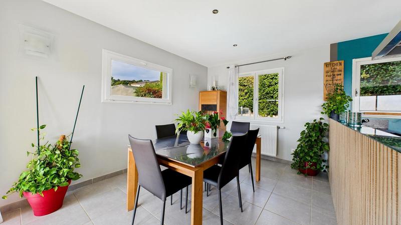 Pavillon - 133 m² - 6 pièces