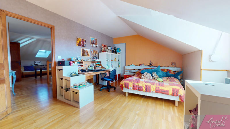 Maison - 156 m² - 7 pièces