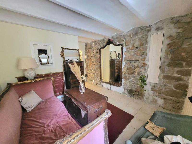 Maison - 177 m² - 6 pièces