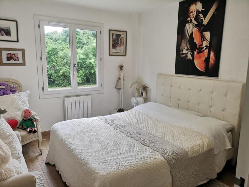 Maison - 380 m² - 12 pièces